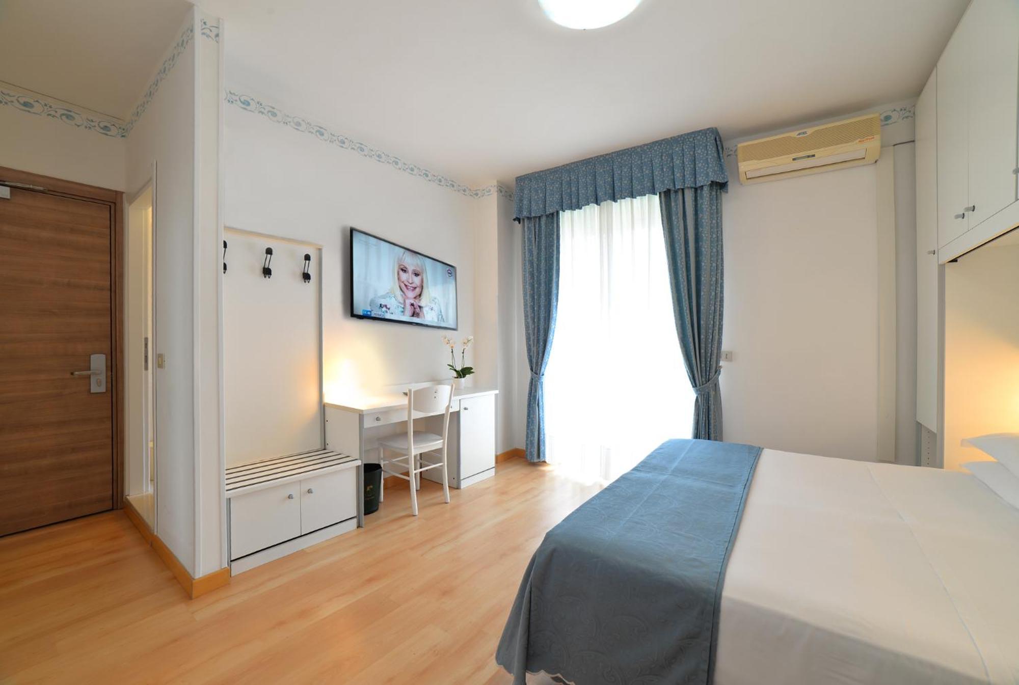 Laurin Hotel 3*