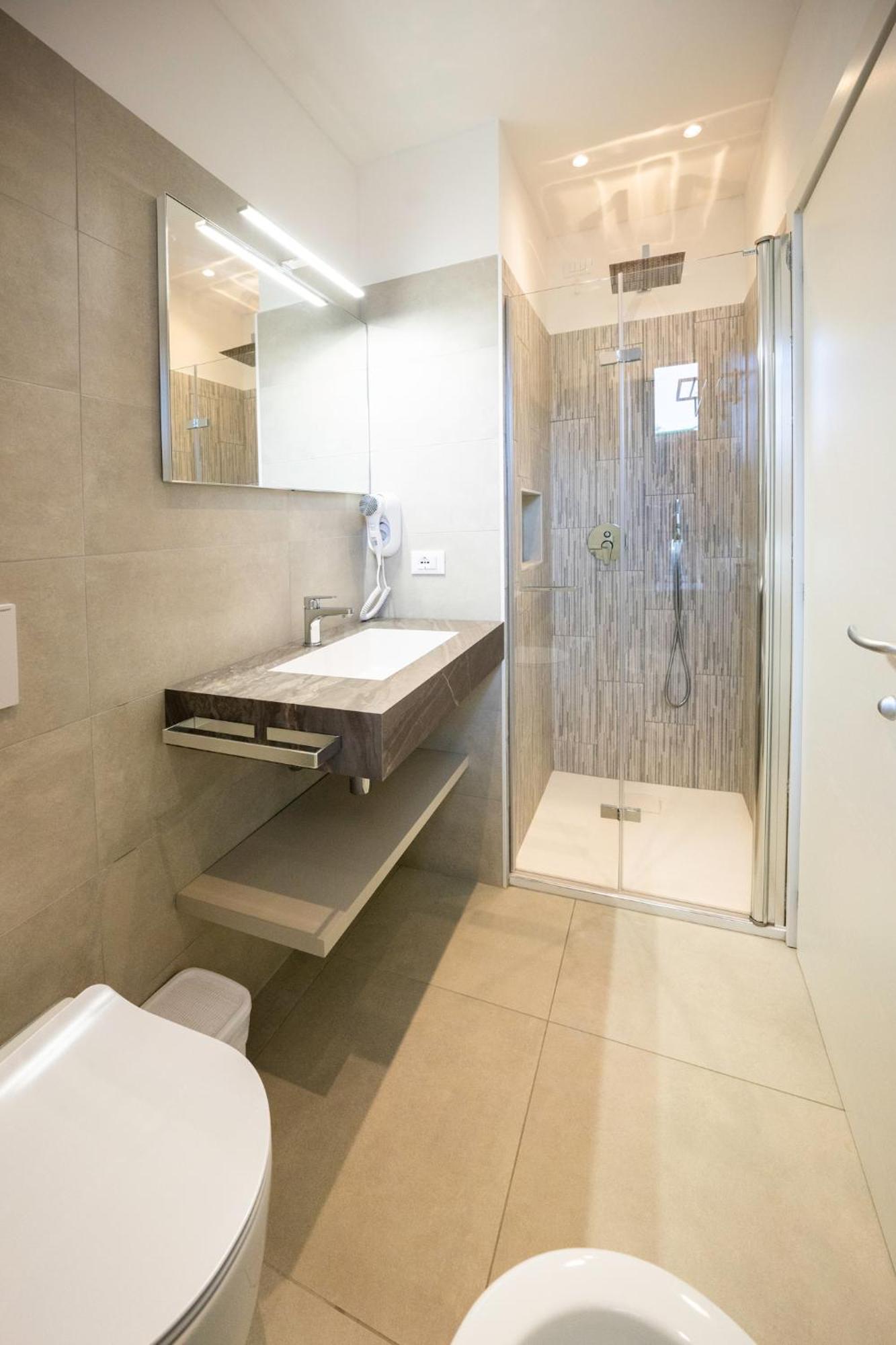 Hotel Laurin 3*